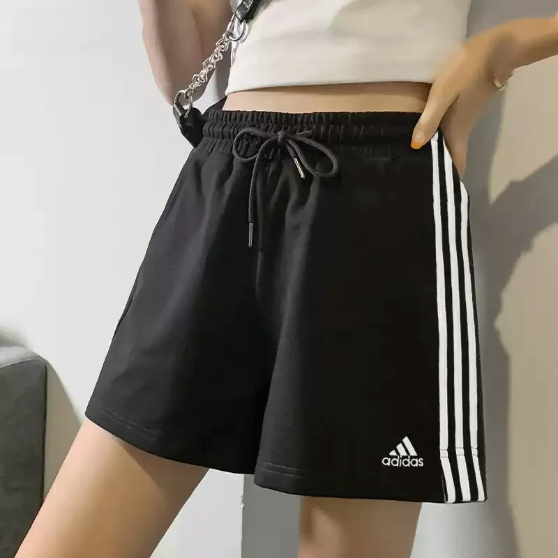 Adidas short women's pants - 2026 summer new style, sporty and casual, black color, fitness three-piece pants GM5523
Adidas short women's pants - 2026 summer new style, sporty and casual, black color, fitness three-piece pants GM5523