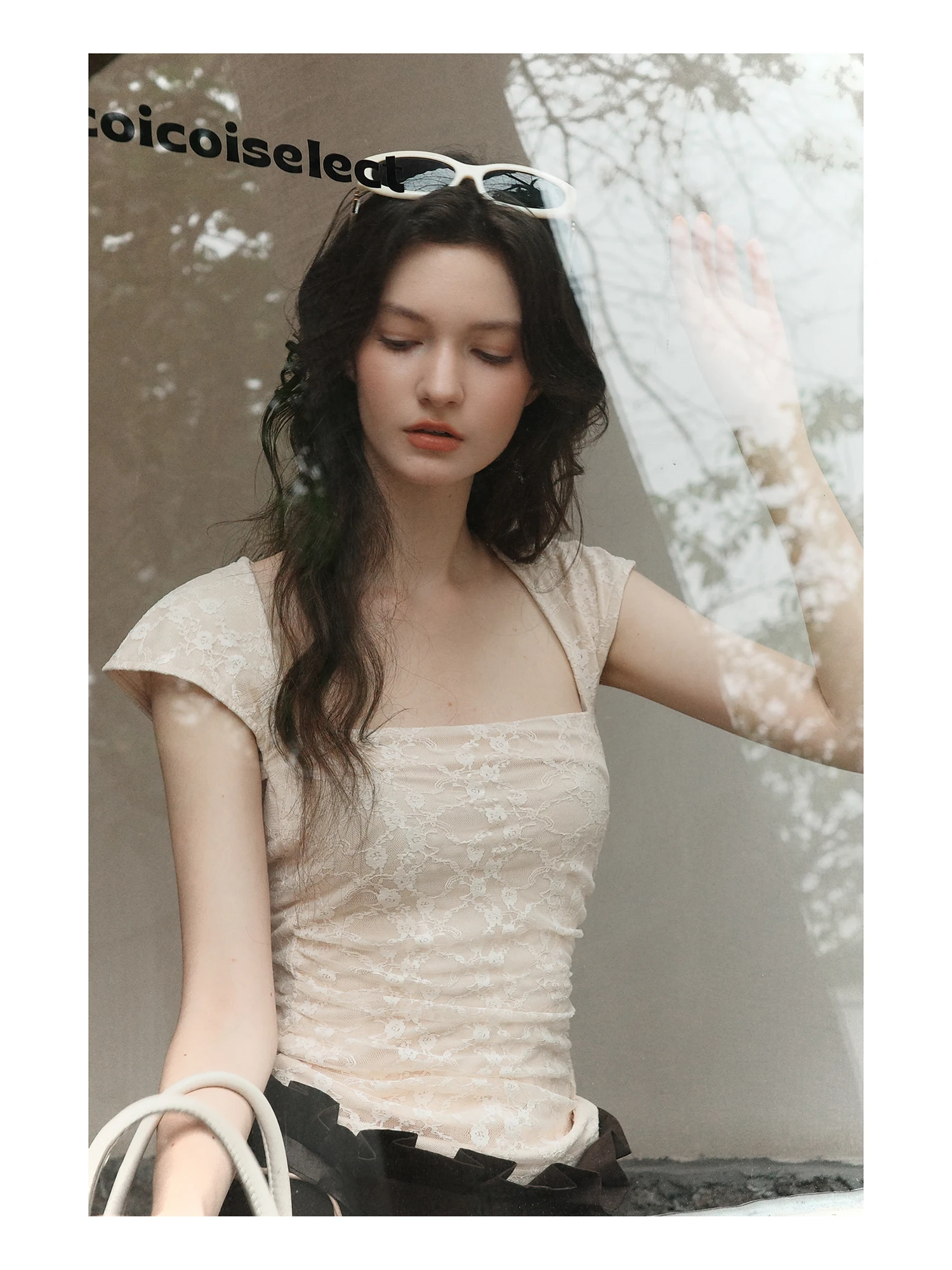 CRUCREAMSU Lace Embroidery Square Collar Bridesmaid Crop Top Women's Slim Fit Backless Vest Korean Style Short Sleeve T-Shirt
CRUCREAMSU Lace Embroidery Square Collar Bridesmaid Crop Top Women's Slim Fit Backless Vest Korean Style Short Sleeve T-Shirt