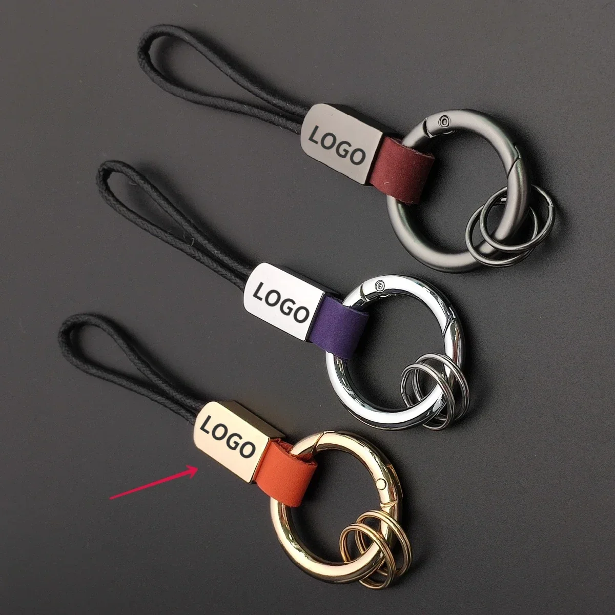 Customized Matte Leather Anti Lost Keychain Car Keychain Hanging Rope Business Gift Cowhide Creative Personality Buckle Keychain
Customized Matte Leather Anti Lost Keychain Car Keychain Hanging Rope Business Gift Cowhide Creative Personality Buckle Keychain