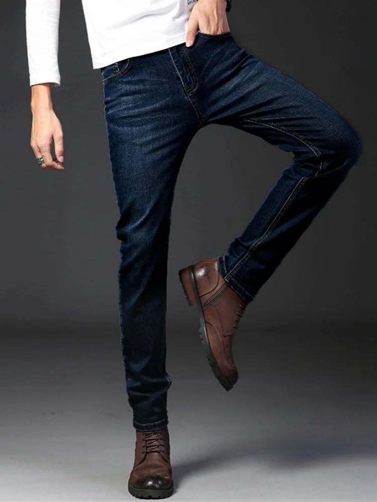 Новые мужские легкие роскошные эластичные облегающие брюки, удобные мягкие деловые модные прямые повседневные джинсовые брюки, мужская брендовая одежда
Новые мужские легкие роскошные эластичные облегающие брюки, удобные мягкие деловые модные прямые повседневные джинсовые брюки, мужская брендовая одежда