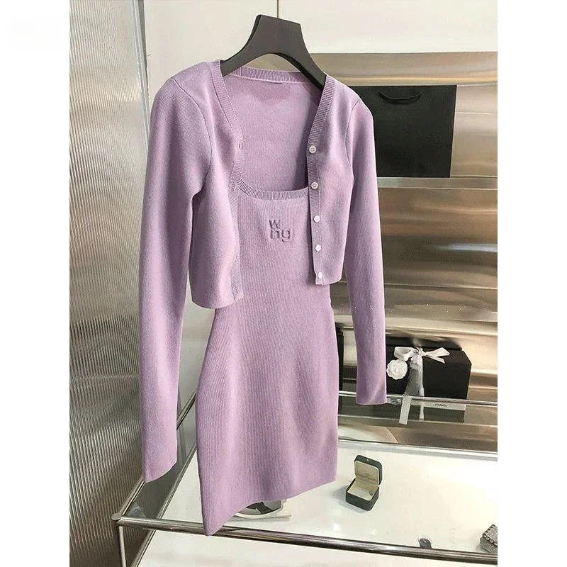 Sweet Hot Girl Suit Women's Spring Purple V-neck Cardigan Jacket Strap Wrap Buttocks Dress Two-piece Set Fashion Female Clothes
Sweet Hot Girl Suit Women's Spring Purple V-neck Cardigan Jacket Strap Wrap Buttocks Dress Two-piece Set Fashion Female Clothes