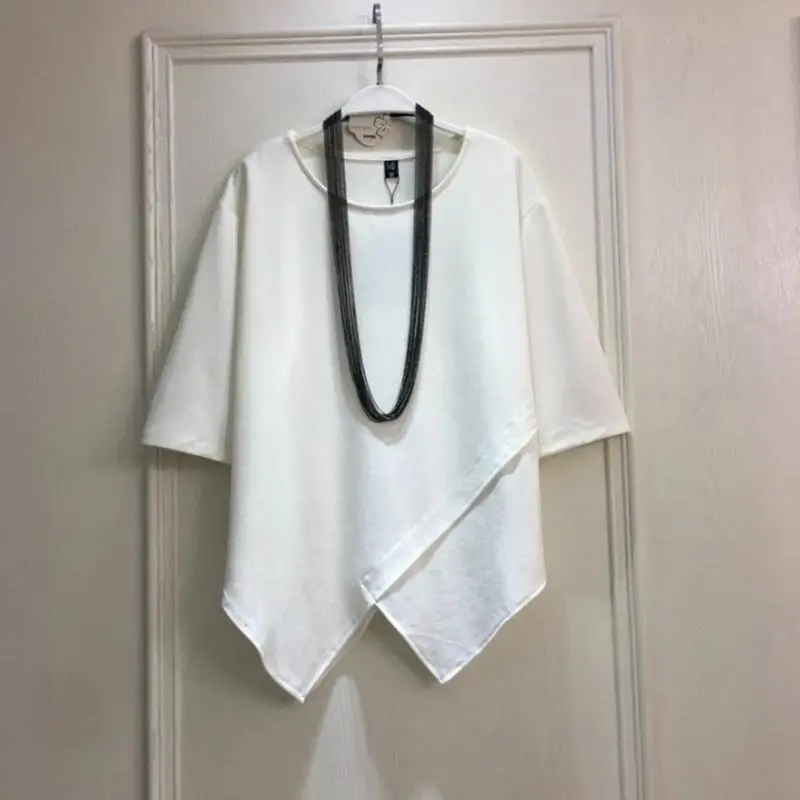 2024 New Korean Edition Simple Summer Women's Round Neck Irregular Hem Fashion Versatile Middle Sleeve Loose Casual T-shirt Tops
2024 New Korean Edition Simple Summer Women's Round Neck Irregular Hem Fashion Versatile Middle Sleeve Loose Casual T-shirt Tops
