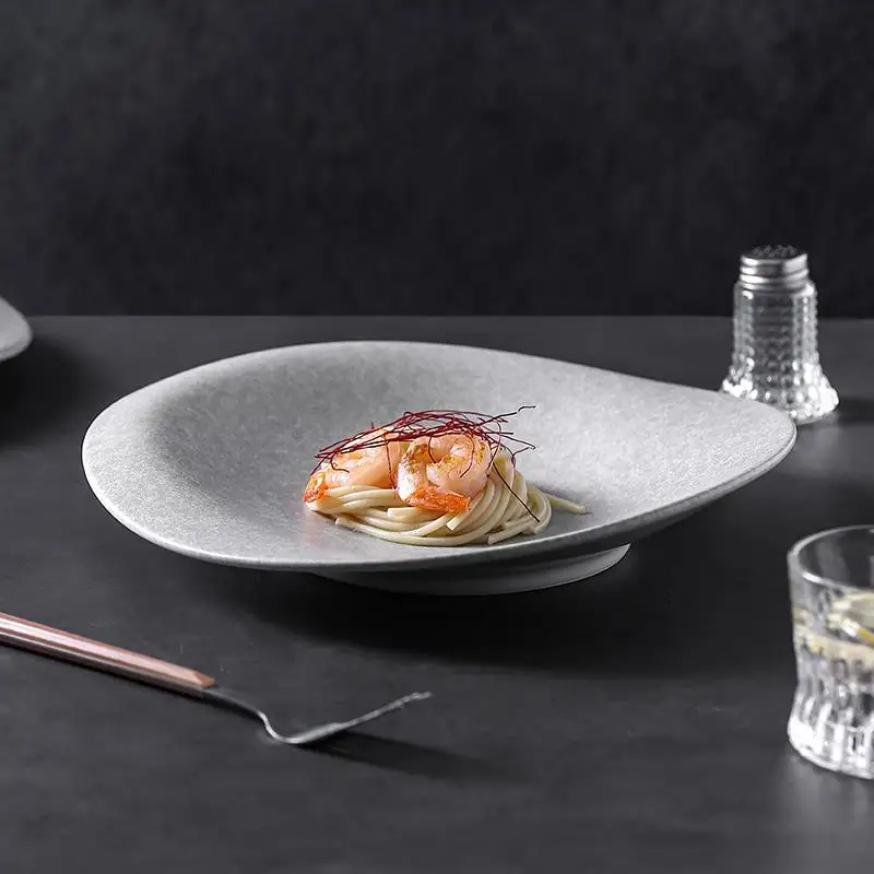 Japanese Style Ceramic Creative Irregular Shaped Dinnerware Set for Home Hotel Restaurant Bowl Plate Utensils Dining Tableware
Japanese Style Ceramic Creative Irregular Shaped Dinnerware Set for Home Hotel Restaurant Bowl Plate Utensils Dining Tableware