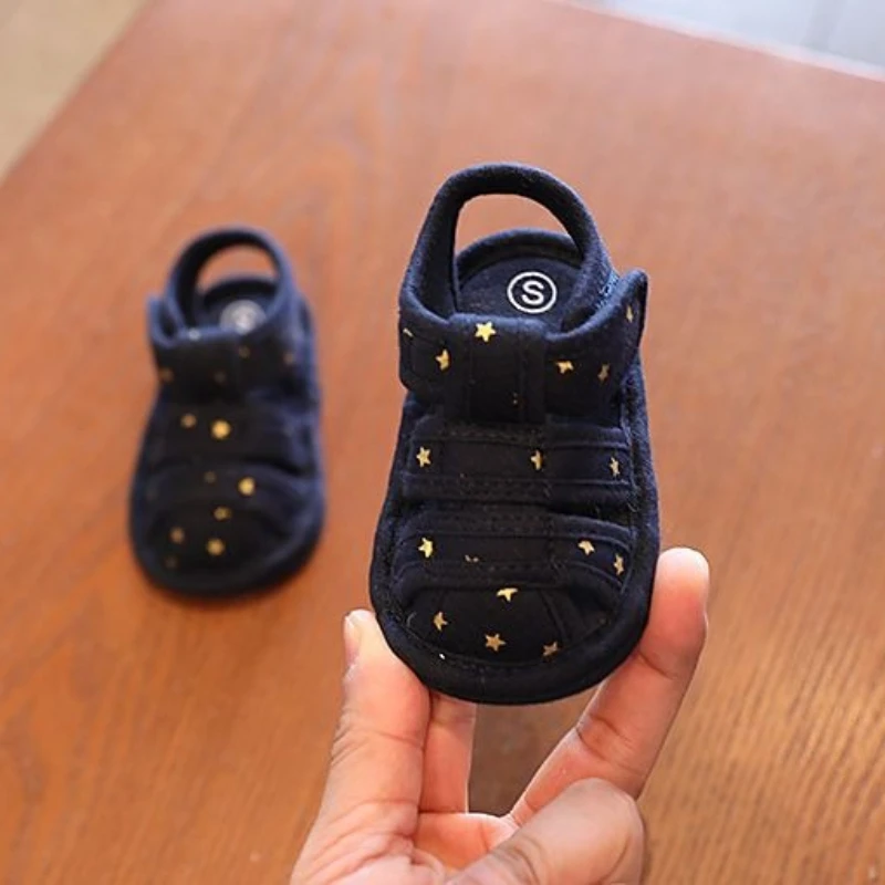 Baby Walking Sandals for Infants 0-1 Years Old Soft Sole Breathable Closed Toe Non-Slip Summer Stay-On Design for Boys and Girls
Baby Walking Sandals for Infants 0-1 Years Old Soft Sole Breathable Closed Toe Non-Slip Summer Stay-On Design for Boys and Girls