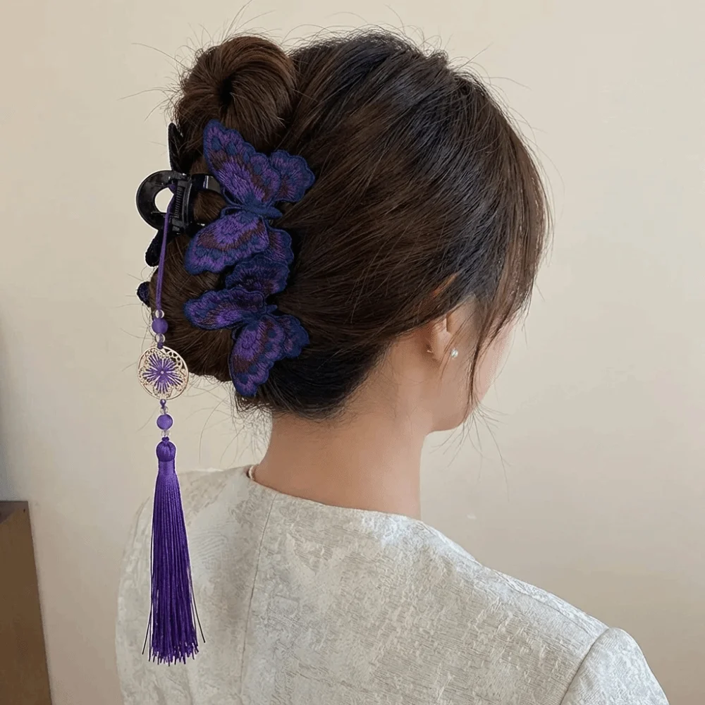 Fashion Kniting Butterfly Hair Claw Plastic Chinese Style Hair Grab Clip Flower Tassel Hanfu Hairwear Large Shark Clip Daily Use
Fashion Kniting Butterfly Hair Claw Plastic Chinese Style Hair Grab Clip Flower Tassel Hanfu Hairwear Large Shark Clip Daily Use
