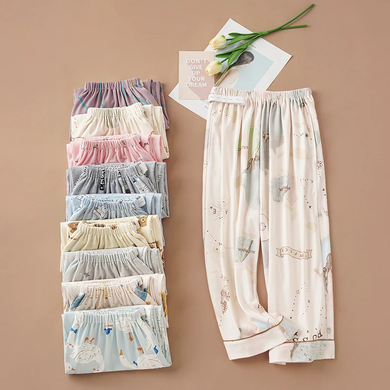 Women's Spring Autumn Printing Sleep Bottoms Wear Outdoors Calf-length Sleeping Trousers Adjustable Waistband Long Pants Nightie
Women's Spring Autumn Printing Sleep Bottoms Wear Outdoors Calf-length Sleeping Trousers Adjustable Waistband Long Pants Nightie