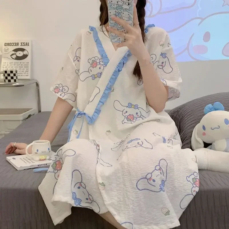 Sanrio hello Kitty 2023 Summer Short Sleeve Nightdress Cinnamon Long Sleepwear Cute Y2K robes Girls Pajamas kuromi robes
Sanrio hello Kitty 2023 Summer Short Sleeve Nightdress Cinnamon Long Sleepwear Cute Y2K robes Girls Pajamas kuromi robes