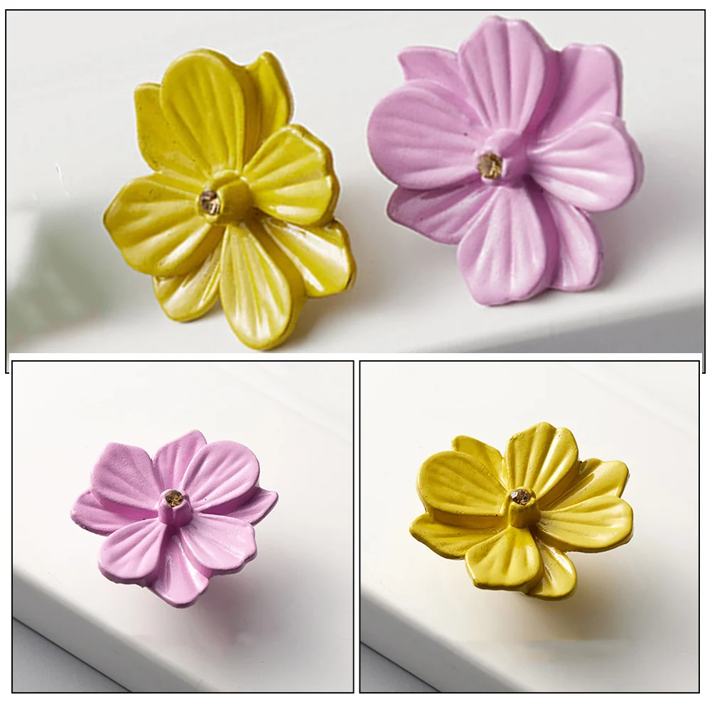 3Pcs Retro Drawer Knob Zinc Alloy Flower Design Cabinet Handle Decorative Knob for Furniture Wardrobe Dresser Cupboard
3Pcs Retro Drawer Knob Zinc Alloy Flower Design Cabinet Handle Decorative Knob for Furniture Wardrobe Dresser Cupboard