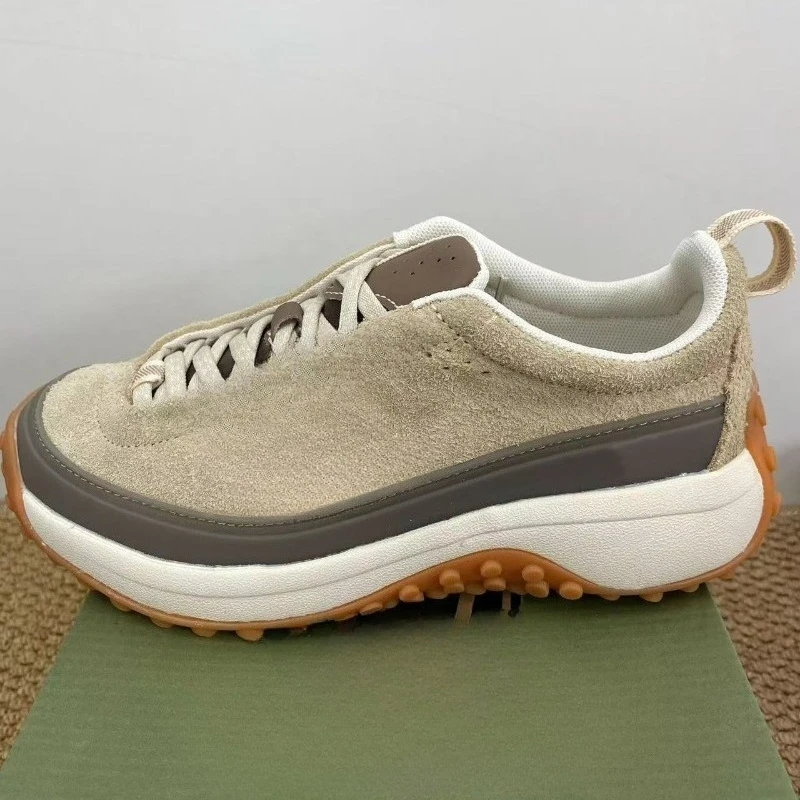 Classic Brand Comfortable Thick Soled Trekking Sneaker Spring/Autumn Unisex Outdoor Hiking Shoe Anti Slip Mountain Climbing Shoe
Classic Brand Comfortable Thick Soled Trekking Sneaker Spring/Autumn Unisex Outdoor Hiking Shoe Anti Slip Mountain Climbing Shoe