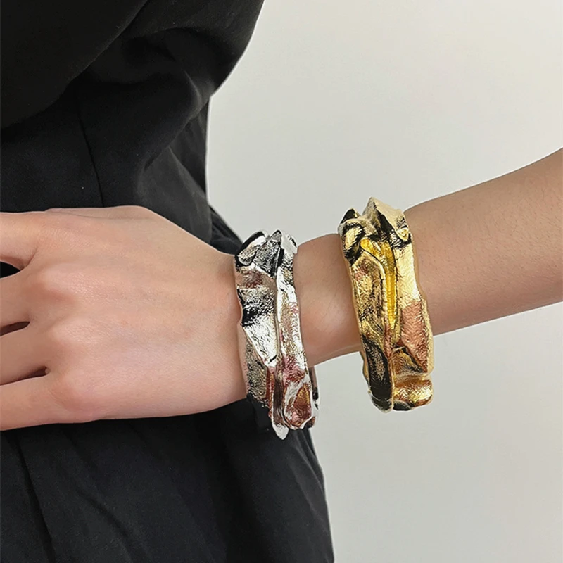 Vintage Metal Irregular Lava Textured Open Bracelets Bangles for Women Girls Exaggerated Punk Heavy Chunky Jewelry Gifts
Vintage Metal Irregular Lava Textured Open Bracelets Bangles for Women Girls Exaggerated Punk Heavy Chunky Jewelry Gifts