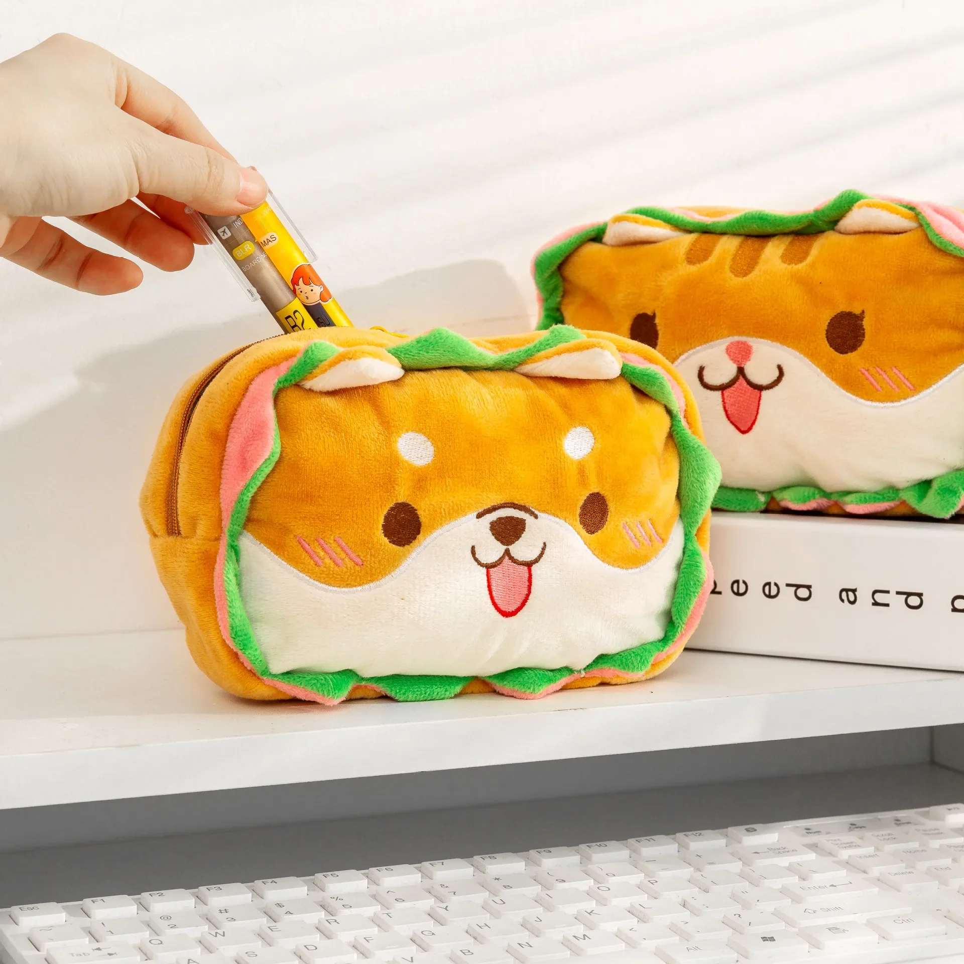 Large Capacity Creative Pencil Case Cartoon Cute Plush Stationery Student Personality Funny Bread Storage Bag Pencil Pouch
Large Capacity Creative Pencil Case Cartoon Cute Plush Stationery Student Personality Funny Bread Storage Bag Pencil Pouch