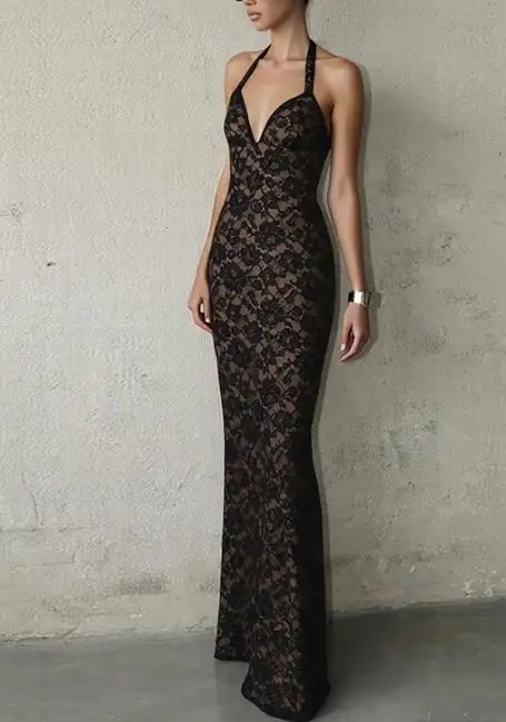 Women's Dress 2026 Summer New Sexy Deep V Lace Hanging Neck Strap Dress Fashion Perspective Spicy Elegant Dress
Women's Dress 2026 Summer New Sexy Deep V Lace Hanging Neck Strap Dress Fashion Perspective Spicy Elegant Dress