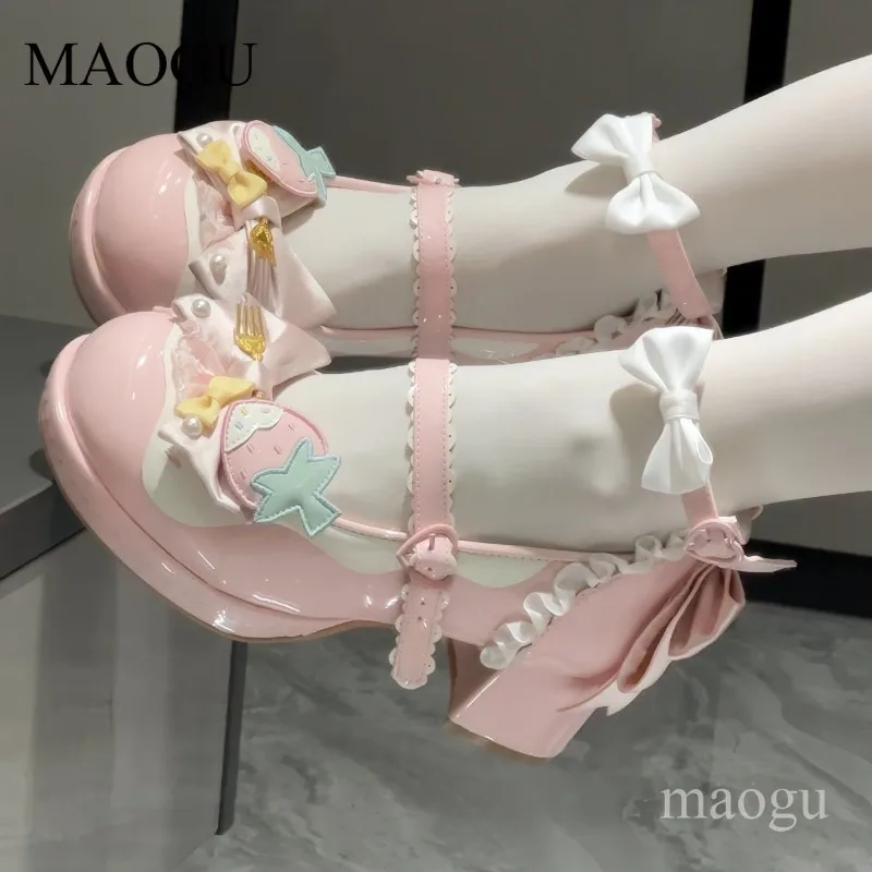 Japanese Style Women's Large Size34-42 Kawaii Lolita Mary Jane Shoes Bow Heart Buckle Chunky Heel Cosplay Shoes Zapatos De Mujer
Japanese Style Women's Large Size34-42 Kawaii Lolita Mary Jane Shoes Bow Heart Buckle Chunky Heel Cosplay Shoes Zapatos De Mujer