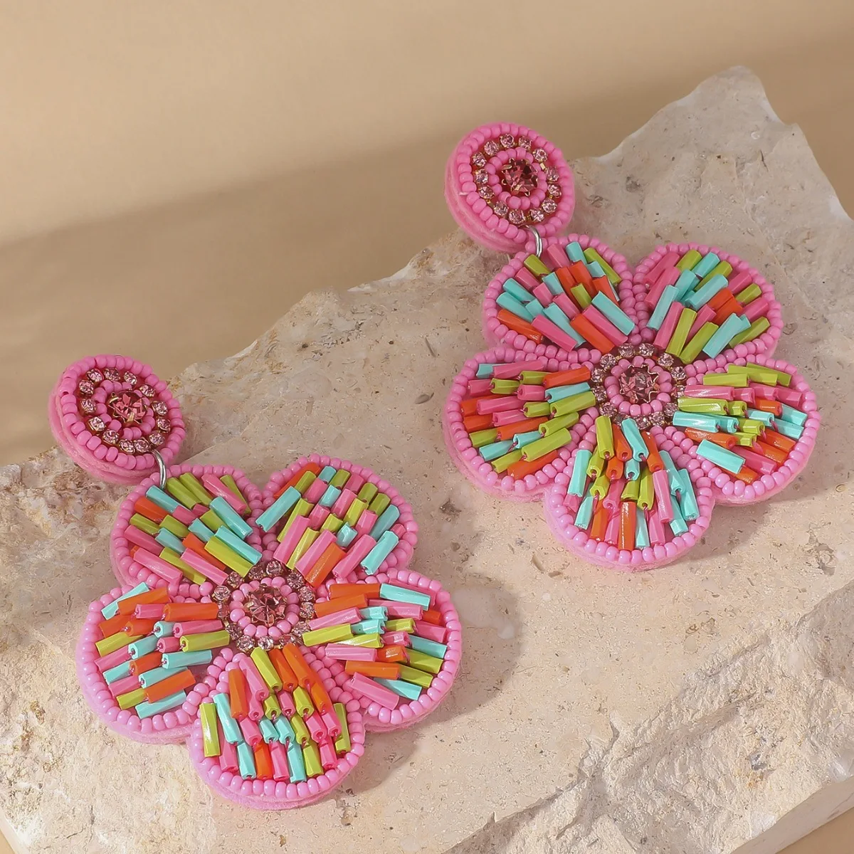 Rice bead earrings Fabric Flowers Hand weaving Crystal Pattern Bohemia Creativity Alloy Female Fashion Beaded earrings
Rice bead earrings Fabric Flowers Hand weaving Crystal Pattern Bohemia Creativity Alloy Female Fashion Beaded earrings
