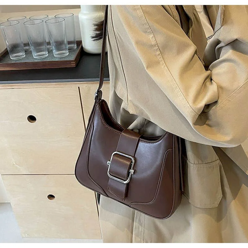 Elegant Shoulder Bags for Women Solid Korean Style Versatile Crossbody Bags Aesthetic Lady Fashion Luxury Bags Hot Selling Item
Elegant Shoulder Bags for Women Solid Korean Style Versatile Crossbody Bags Aesthetic Lady Fashion Luxury Bags Hot Selling Item