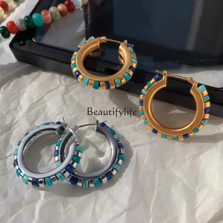 European and American light luxury retro turquoise circle earrings fashion personality temperament earrings
European and American light luxury retro turquoise circle earrings fashion personality temperament earrings