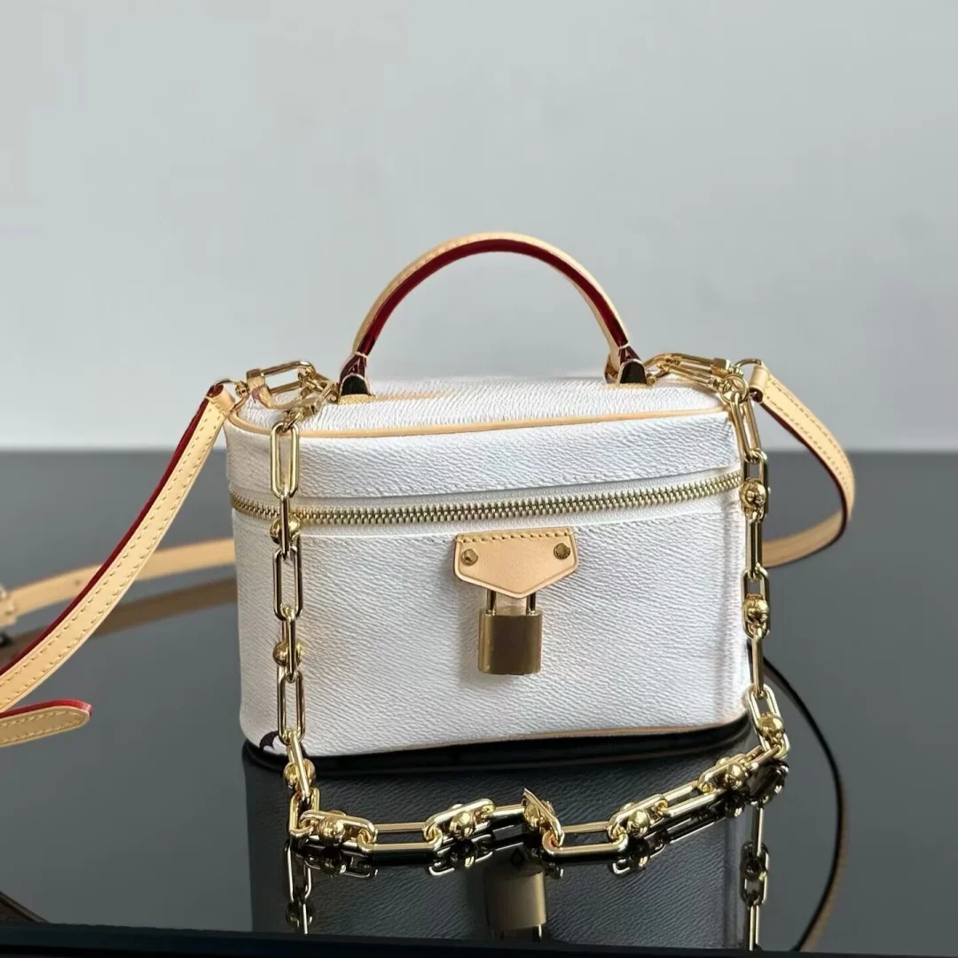 New women's shoulder bag with printed white color luxurious designer handbag Speedy-Diane fashionable and casual crossbody bag
New women's shoulder bag with printed white color luxurious designer handbag Speedy-Diane fashionable and casual crossbody bag