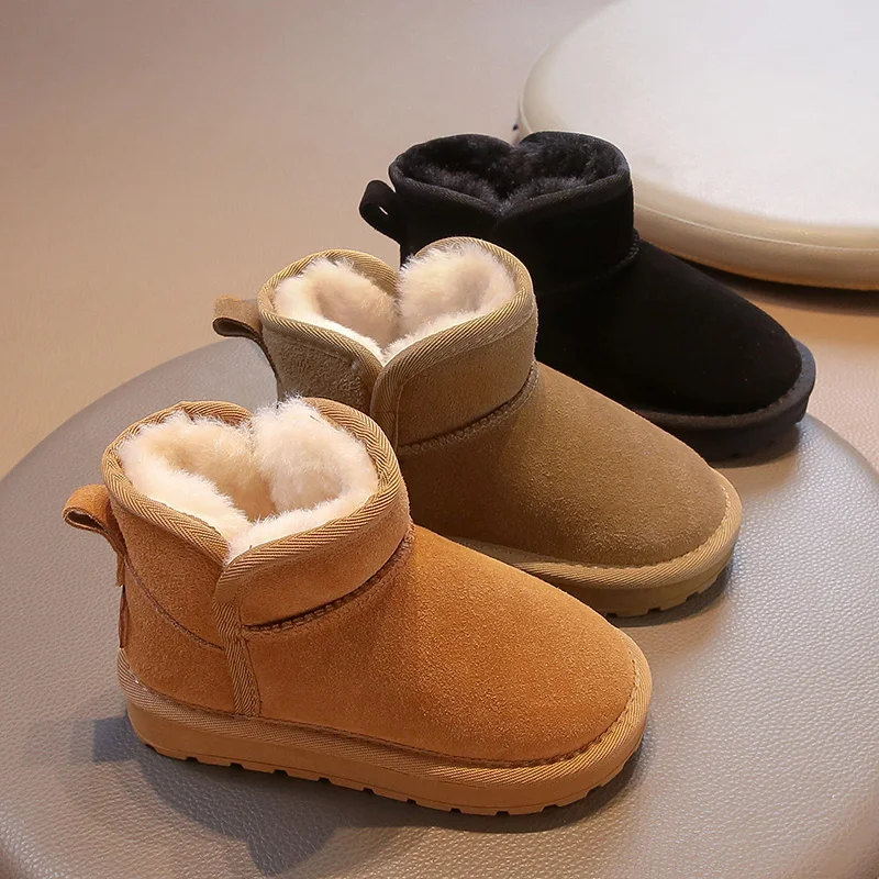 New Children's Snow Boot Winter Kids Shoes Boots for Girl Solid Color Versatile Boys Causal Fashion Cotton Boots Thickened Plush
New Children's Snow Boot Winter Kids Shoes Boots for Girl Solid Color Versatile Boys Causal Fashion Cotton Boots Thickened Plush