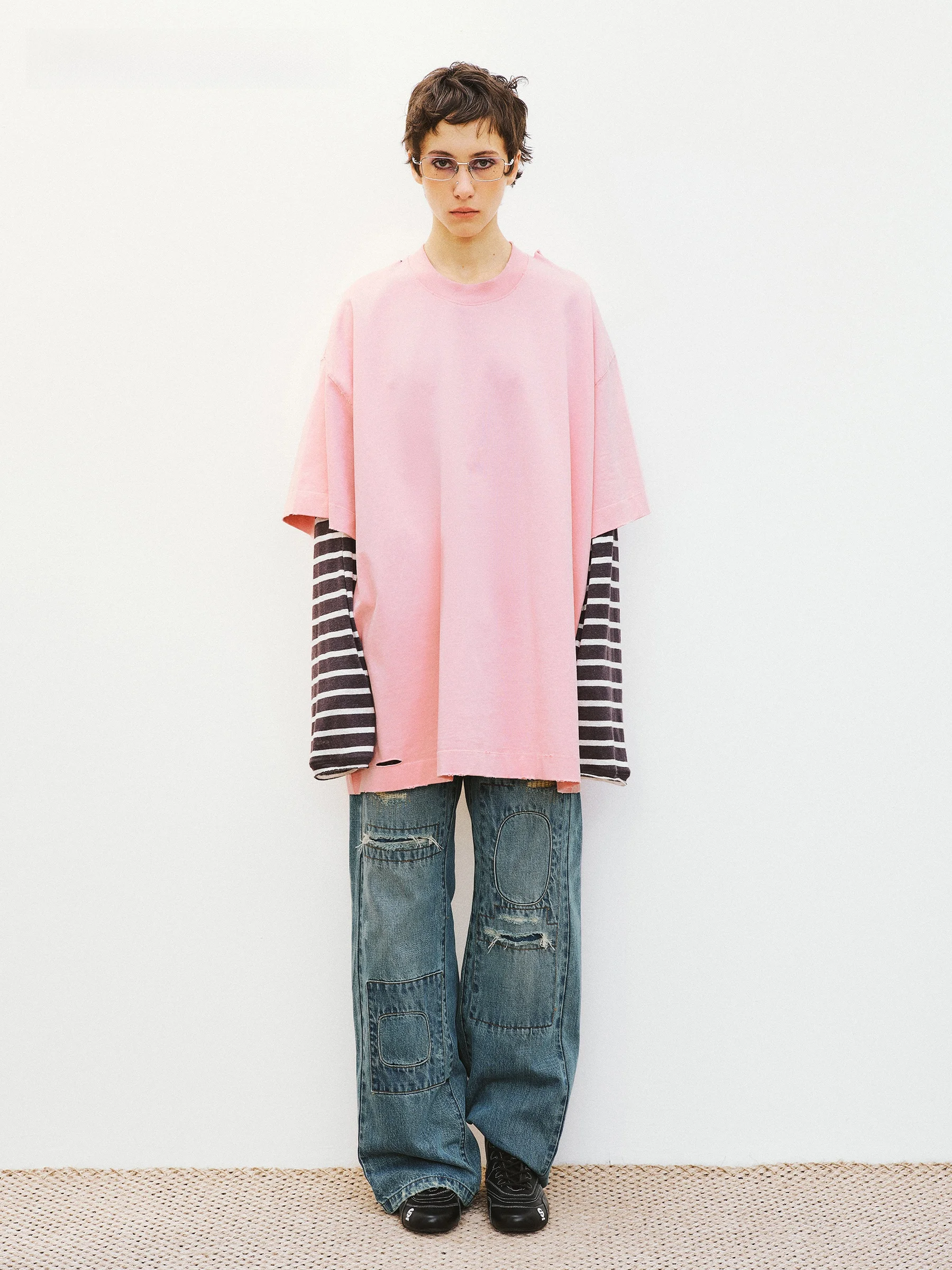 VERMO Vintage Washed Soft Classic Loose Short Sleeve T-Shirt Neutral Style Cotton Shoulder Drop Sleeves round Neck Top
VERMO Vintage Washed Soft Classic Loose Short Sleeve T-Shirt Neutral Style Cotton Shoulder Drop Sleeves round Neck Top