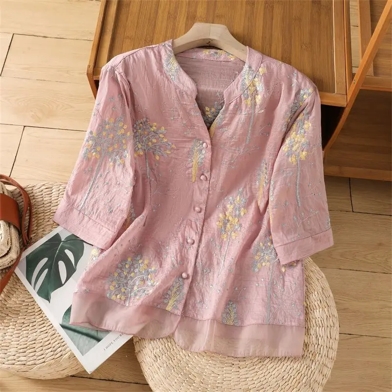 Women's Chinese Style Embroidered Linen Blouse V-Neck 3/4 Sleeve Lightweight Casual Summer Top In Pink
Women's Chinese Style Embroidered Linen Blouse V-Neck 3/4 Sleeve Lightweight Casual Summer Top In Pink
