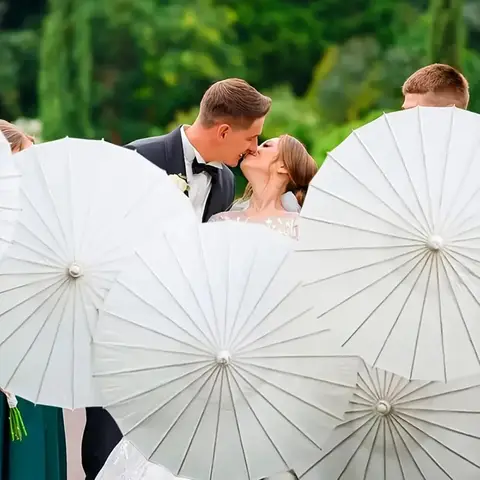 60CM Wedding Paper Umbrellas Chinese Wooden handle White DIY Rustic Photography Props for Baby Shower Party Wedding