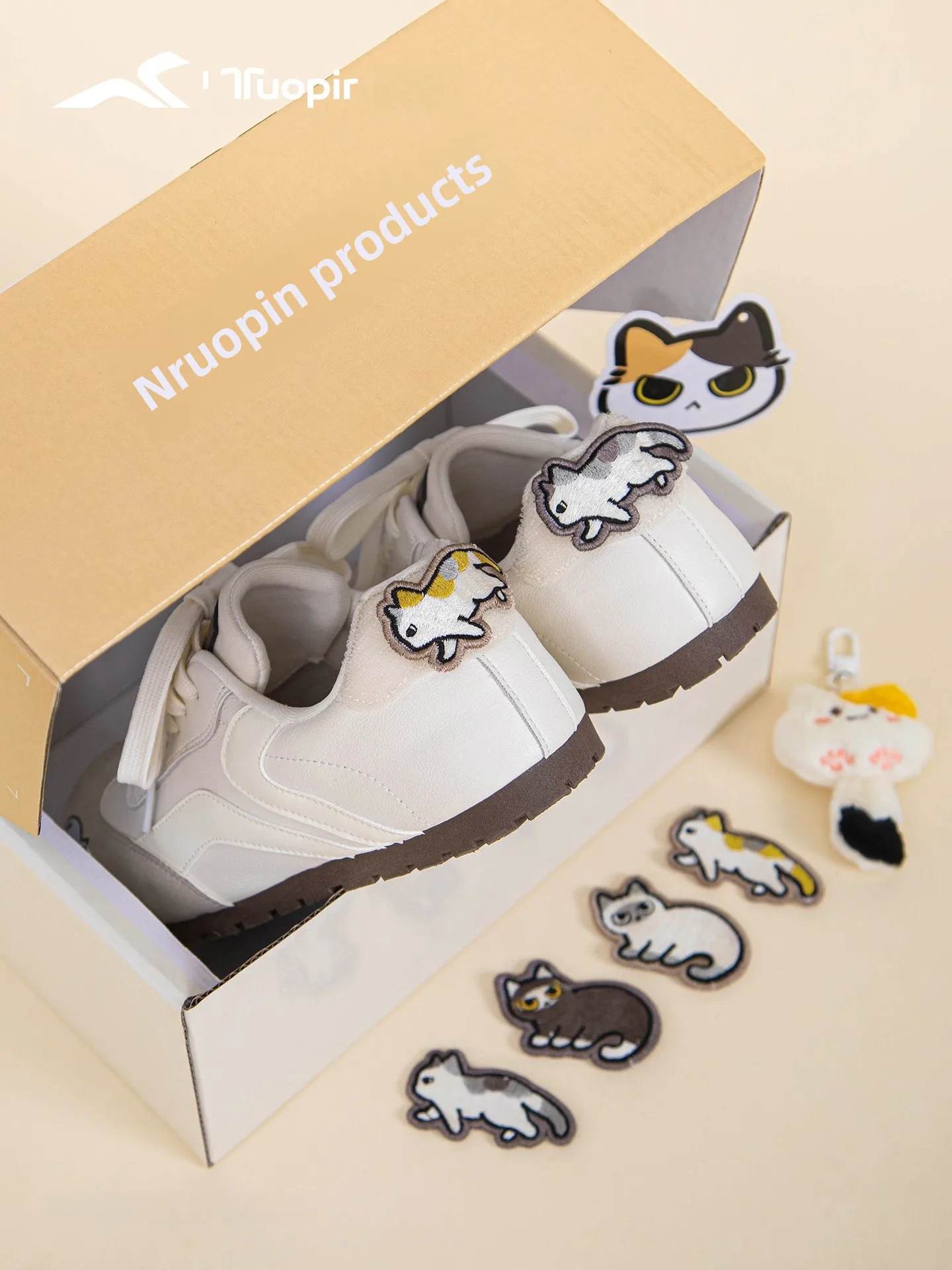 Tongue Design Women's Deqin Shoes Summer New Style Big Head Versatile Arch Support White Sneakers Casual Fashion
Tongue Design Women's Deqin Shoes Summer New Style Big Head Versatile Arch Support White Sneakers Casual Fashion