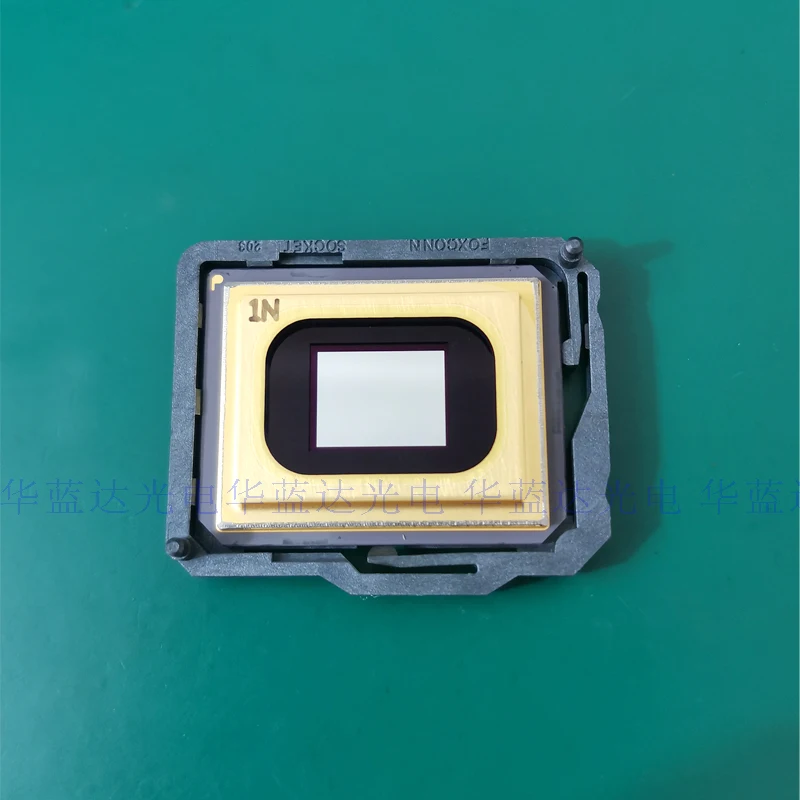 1076-7328 (074)DMD Fit for XGIMI Projector
1076-7328 (074)DMD Fit for XGIMI Projector