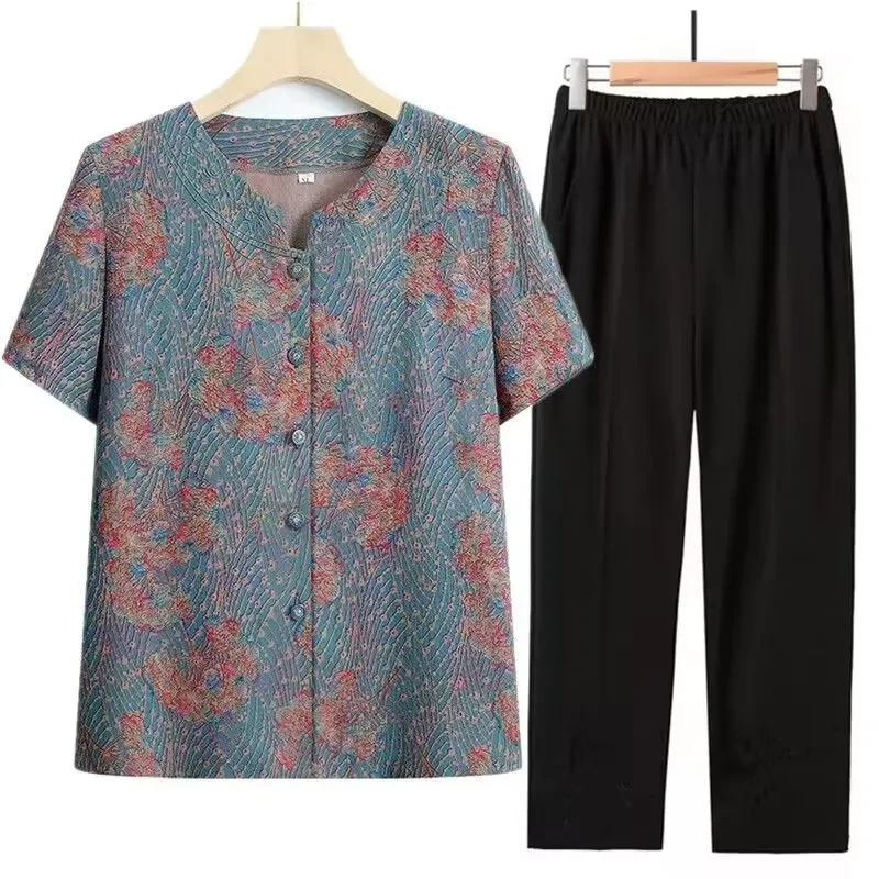 Women's Floral Print Short Sleeve Top Pants 2 Piece Set Casual Summer Outfit for Seniors
Women's Floral Print Short Sleeve Top Pants 2 Piece Set Casual Summer Outfit for Seniors