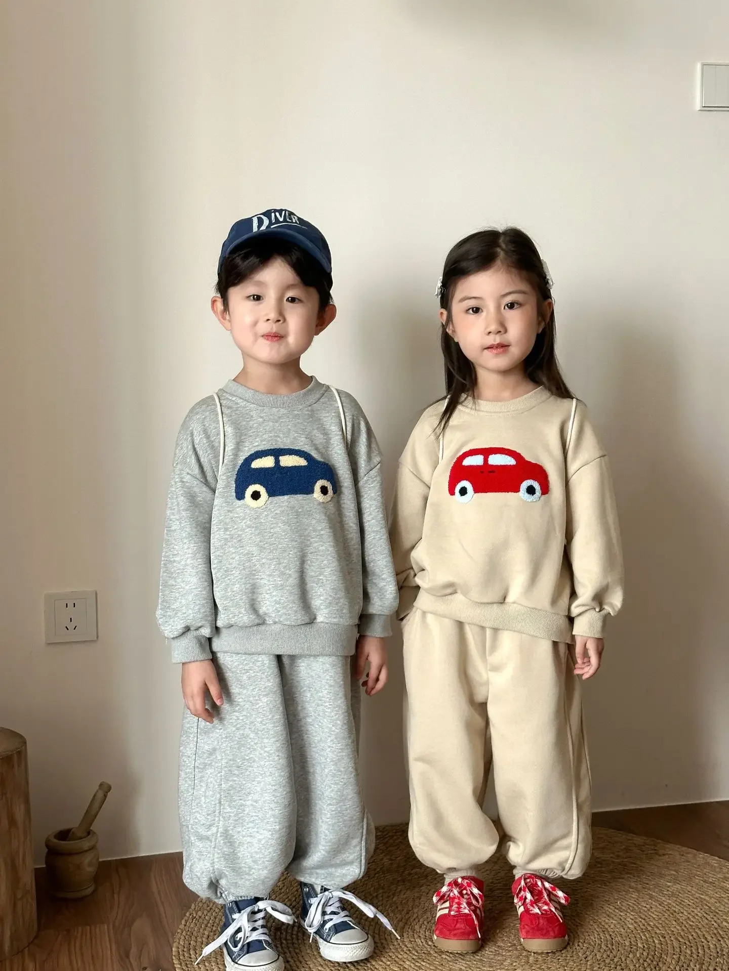 Toddler Kids Cotton Car Print Sweatshirt Sets 1-8Y Baby Boys Girl Clothes Crewneck Top and Pants Outfit, Soft Casual Tracksuit
Toddler Kids Cotton Car Print Sweatshirt Sets 1-8Y Baby Boys Girl Clothes Crewneck Top and Pants Outfit, Soft Casual Tracksuit