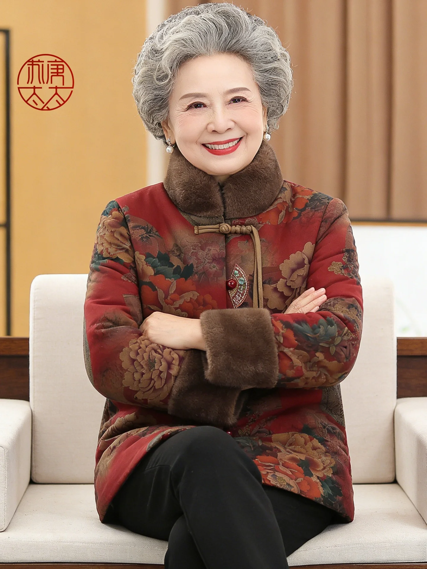 Зимнее хлопковое пальто Celebra для женщин, утепленное флисом, свободного кроя, с длинными брюками, теплая одежда
Зимнее хлопковое пальто Celebra для женщин, утепленное флисом, свободного кроя, с длинными брюками, теплая одежда