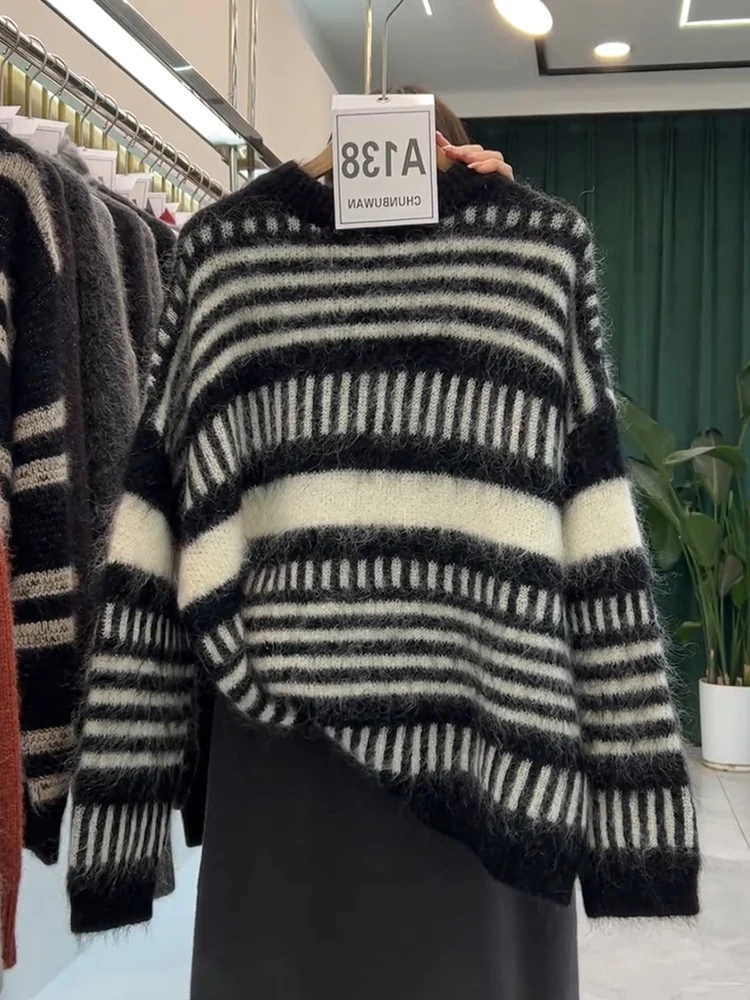 Korean Sle Retro Comfortable plus Size Knitwear Color Blo Sweater Spring 2025 Faionable Artistic Meat Concealing
Korean Sle Retro Comfortable plus Size Knitwear Color Blo Sweater Spring 2025 Faionable Artistic Meat Concealing