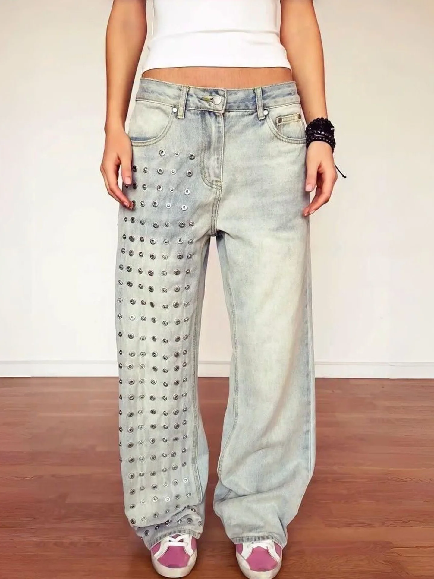 American Style Retro Washed Button Design Jeans Women Summer New Street Straight Loose Wide Leg Long Pants Denim Pure Color
American Style Retro Washed Button Design Jeans Women Summer New Street Straight Loose Wide Leg Long Pants Denim Pure Color