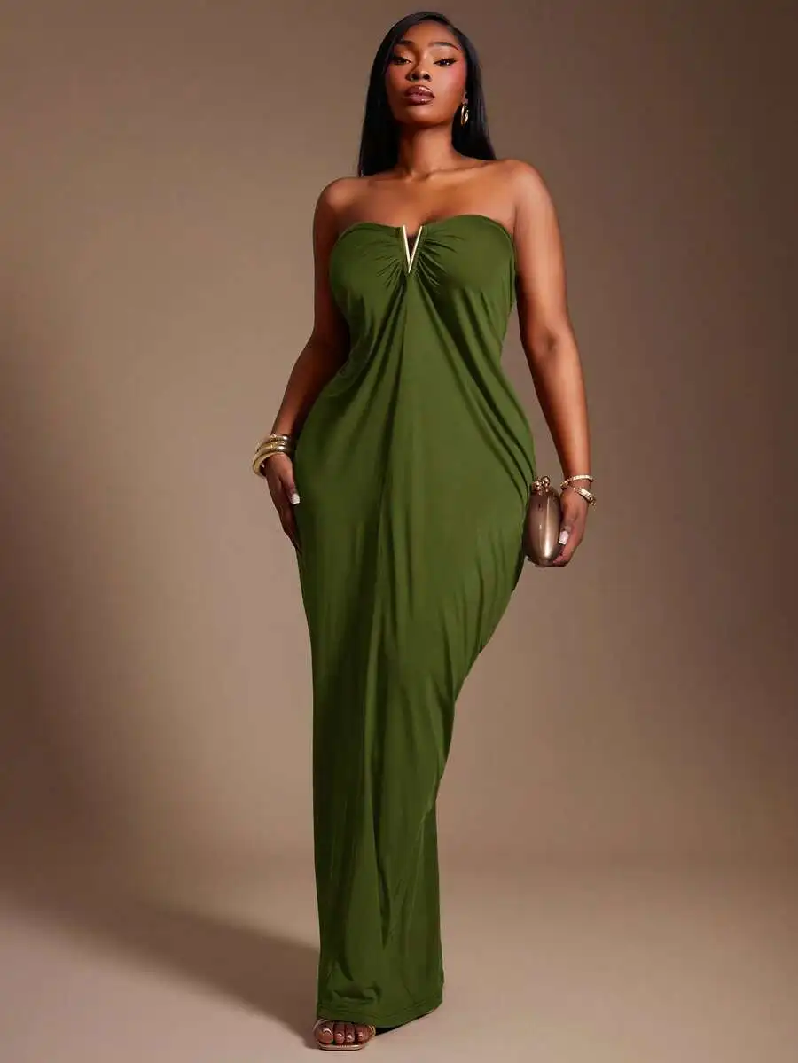 Olive Green Strapless Maxi Dress With Metal Detail Elegant Evening Gown
Olive Green Strapless Maxi Dress With Metal Detail Elegant Evening Gown