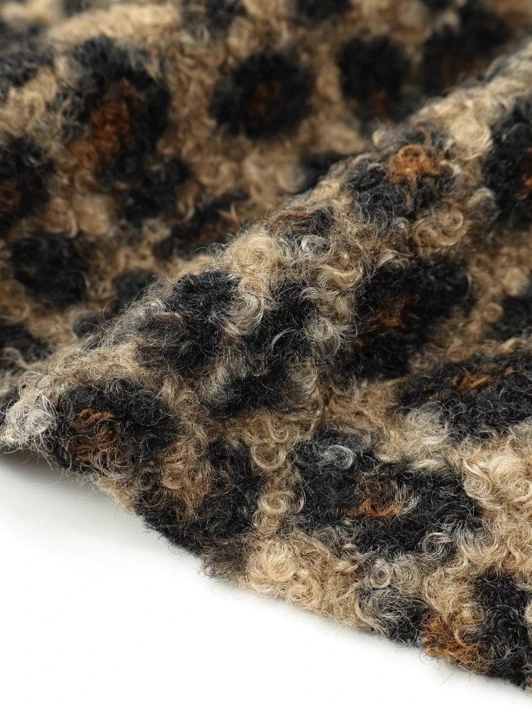 Soft Leopard Print Imitation Lamb Wool Fabric for Elasticity Drape Coat Scarf Dress Soft Cloth Diy Per Meter Sewing Material
Soft Leopard Print Imitation Lamb Wool Fabric for Elasticity Drape Coat Scarf Dress Soft Cloth Diy Per Meter Sewing Material
