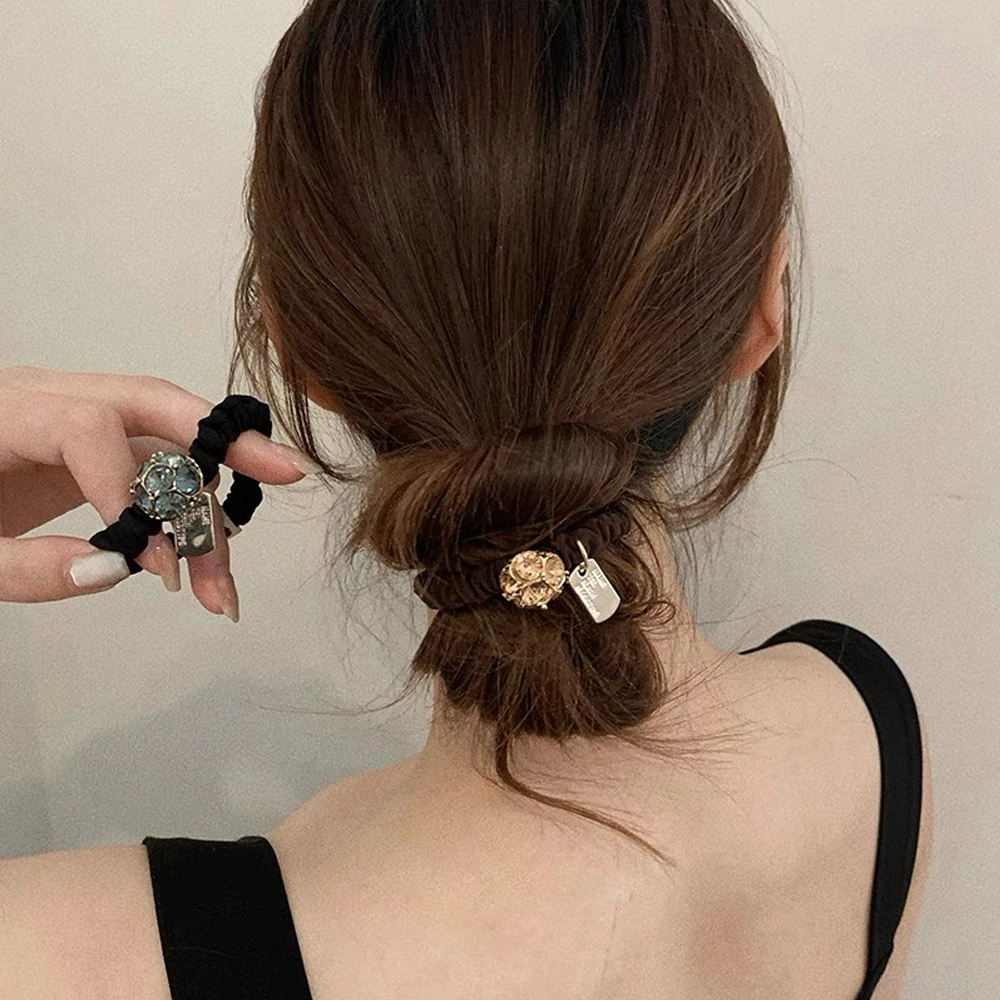 Elegant Rhinestone Charms Scrunchies Black Color Elastic Rubber Band Hair Ties For Women Girls Ponytail Holder
Elegant Rhinestone Charms Scrunchies Black Color Elastic Rubber Band Hair Ties For Women Girls Ponytail Holder