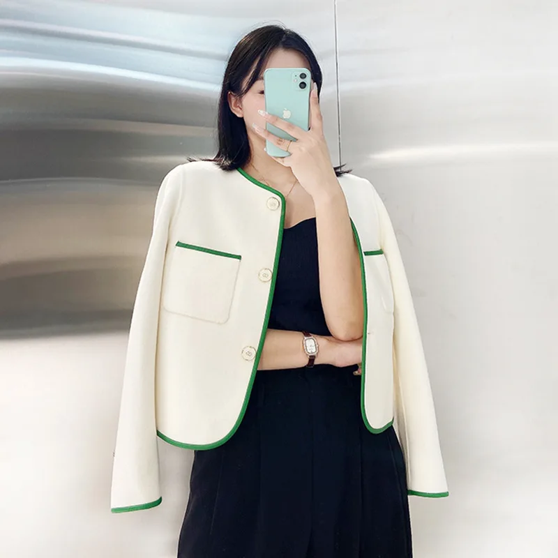 Popular new style lace single breasted double faced 100% woolen women's coat Women's casual wool coat
Popular new style lace single breasted double faced 100% woolen women's coat Women's casual wool coat