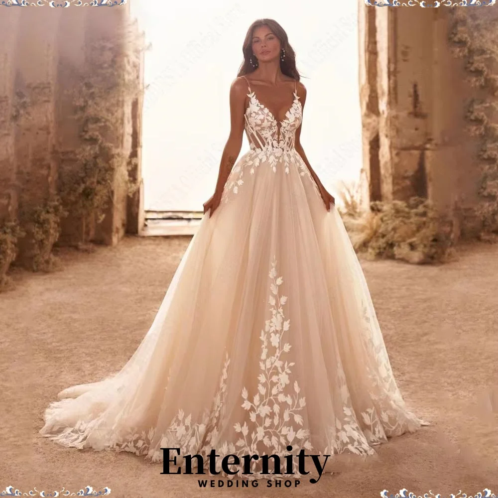 Customized Wedding Dresses V-neck For Spaghetti Strap Women Charming Simple Tulle Lace Applique Bridal Gowns Vestidos De Novia
Customized Wedding Dresses V-neck For Spaghetti Strap Women Charming Simple Tulle Lace Applique Bridal Gowns Vestidos De Novia