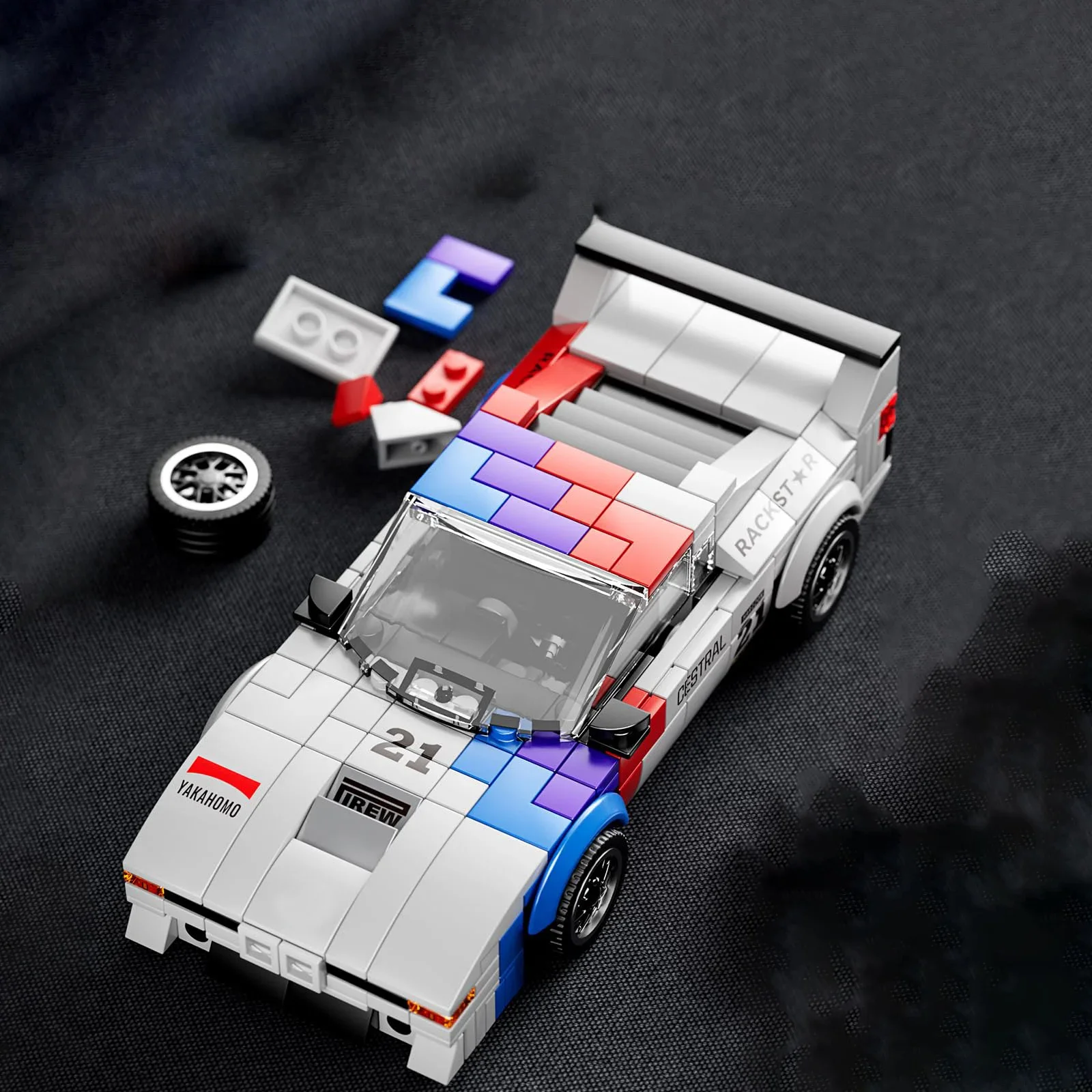 Mold King 411 шт. MOC знаменитый спортивный автомобиль, строительные блоки, модель автомобиля 27062, сборка кирпичей «сделай сам», с коробкой для дисплея, подарок для детей, игрушки
Mold King 411 шт. MOC знаменитый спортивный автомобиль, строительные блоки, модель автомобиля 27062, сборка кирпичей «сделай сам», с коробкой для дисплея, подарок для детей, игрушки