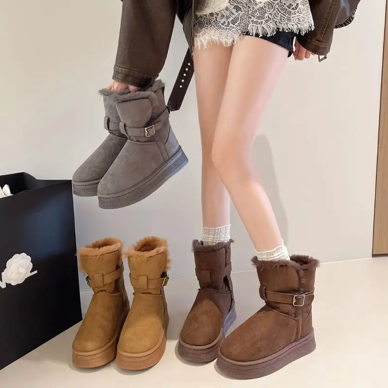 Women's Winter Fashion Thickened Fleece Lined Snow Boots Warm Versatile Cotton Shoes Anti-Cold EVA Upper Polyester Fiber
Women's Winter Fashion Thickened Fleece Lined Snow Boots Warm Versatile Cotton Shoes Anti-Cold EVA Upper Polyester Fiber