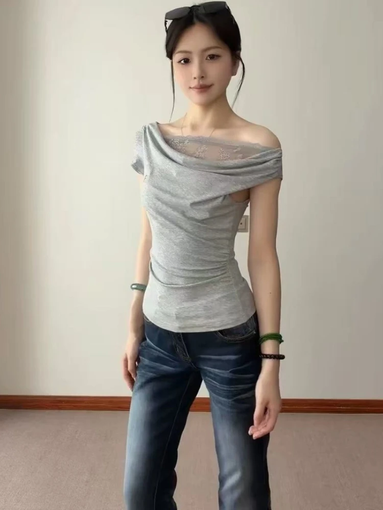 Deeptown Korean Style Gray T-Shirts Off-shoulder Sexy Lace Patchwork Tees Elegant Sweet Vintage Short Sleeve T-Shirts Slim Up
Deeptown Korean Style Gray T-Shirts Off-shoulder Sexy Lace Patchwork Tees Elegant Sweet Vintage Short Sleeve T-Shirts Slim Up