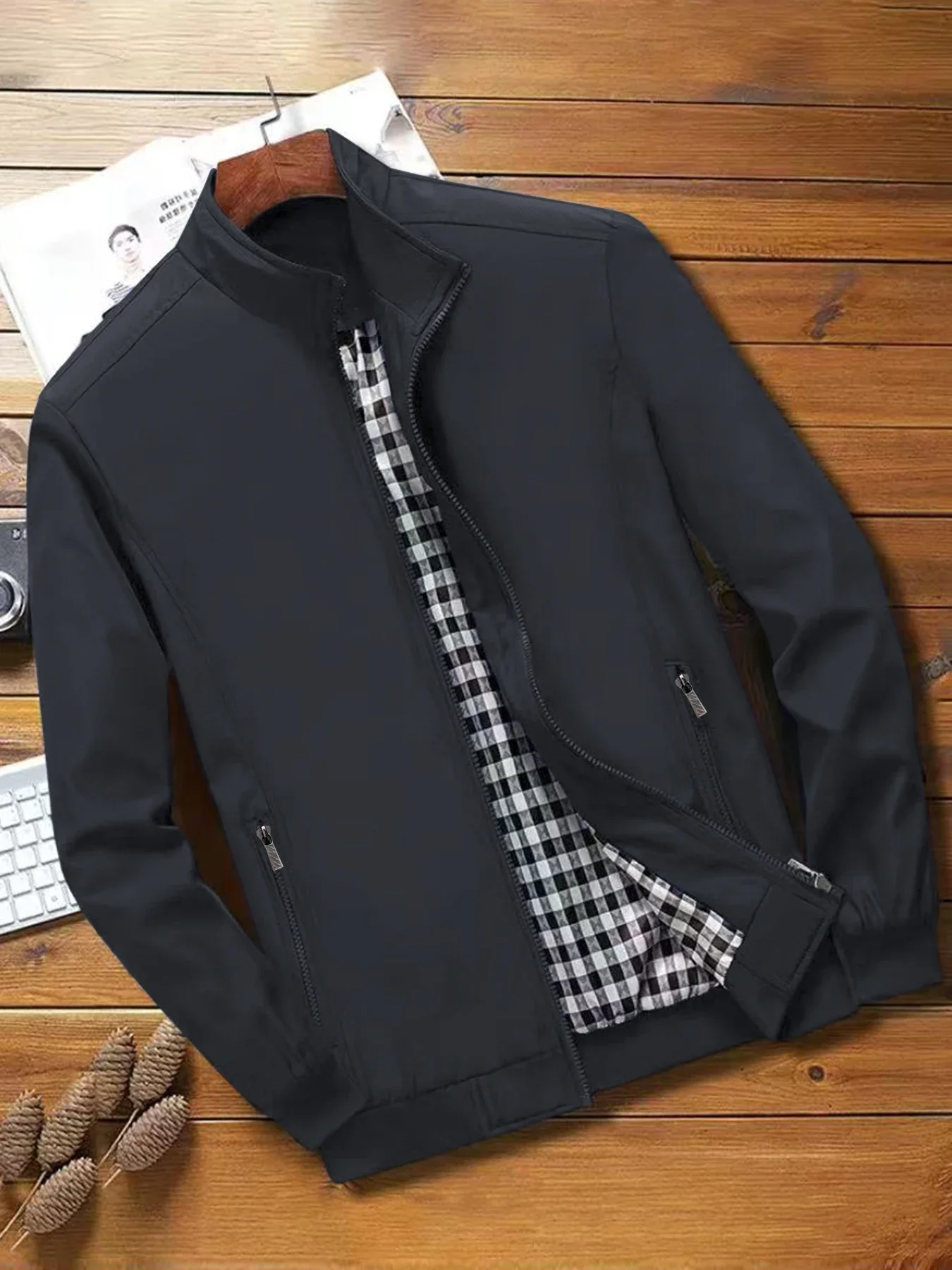 Men's Spring and Autumn New Casual Jacket 2024 New Solid Color Trend Business Casual Commuter easiest for match Coat fashion Sta
Men's Spring and Autumn New Casual Jacket 2024 New Solid Color Trend Business Casual Commuter easiest for match Coat fashion Sta