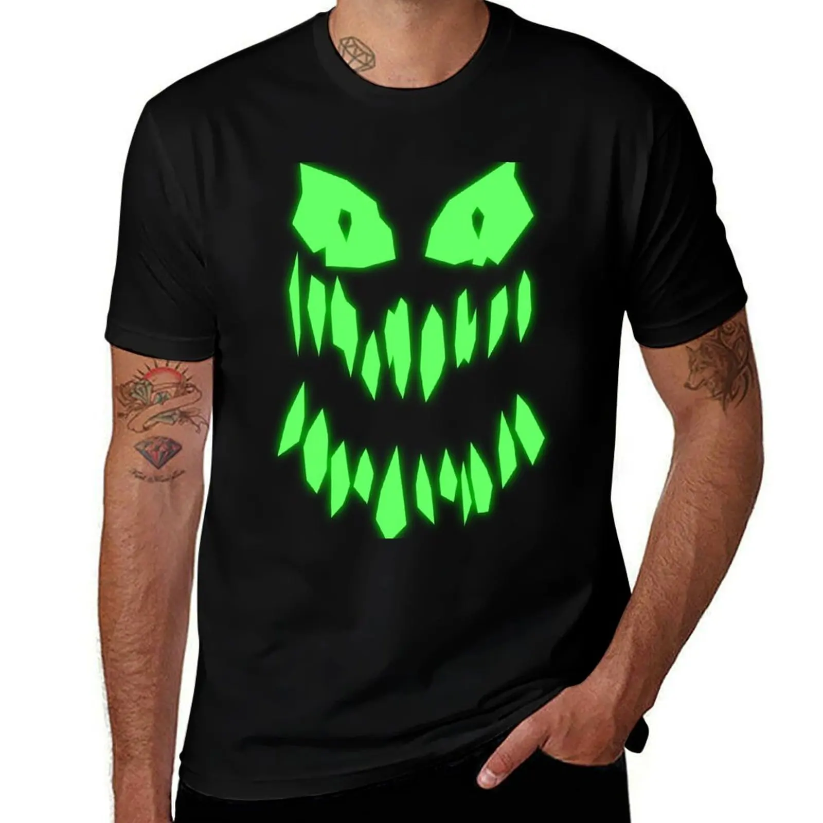 Shattered Evil T-Shirt football t shirt anime figures summer clothes clothing for men
Shattered Evil T-Shirt football t shirt anime figures summer clothes clothing for men