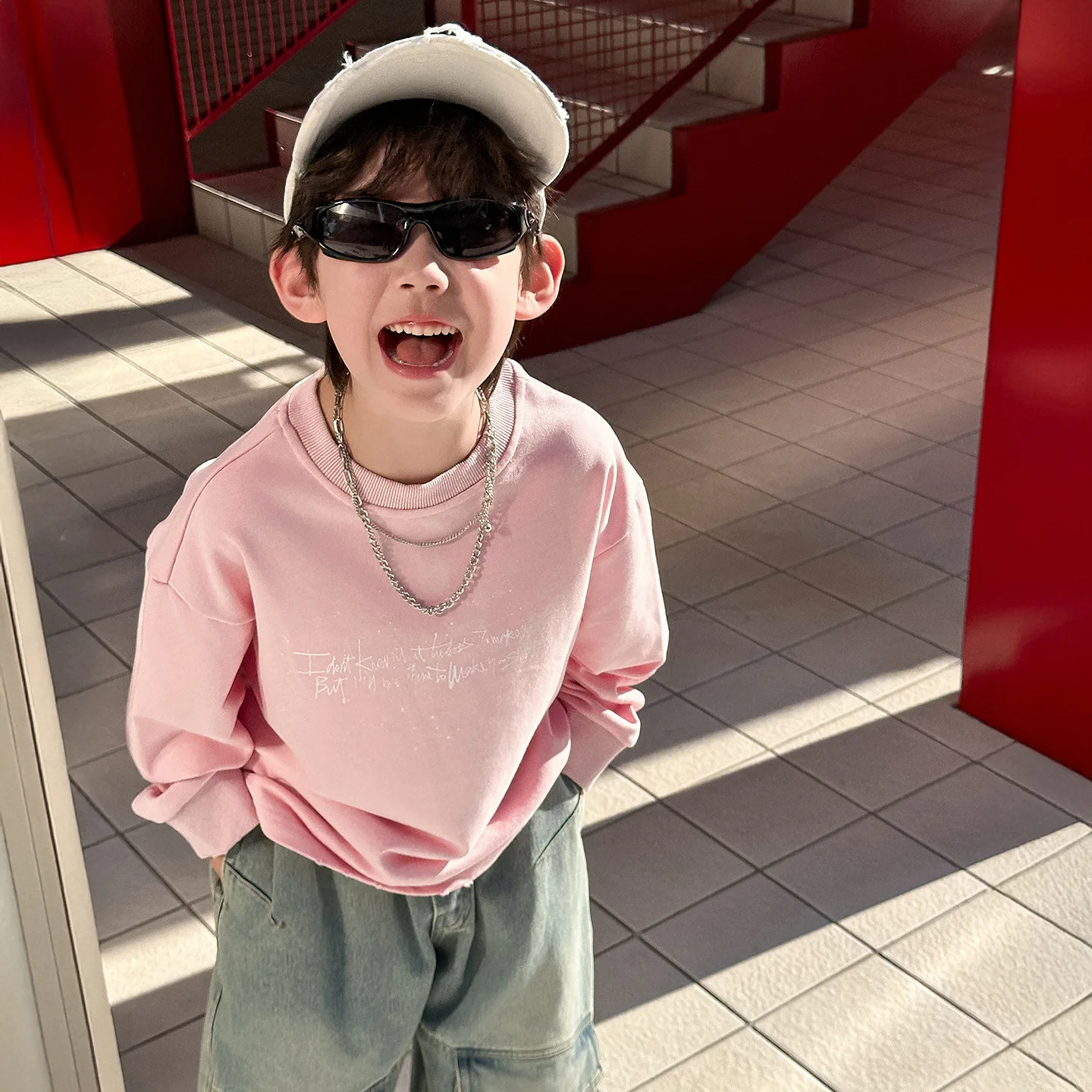 Children Clothes Boys Hoodie Autumn Korean Style 2025 New Pink Simple Trendy Loose Long Sleeve Fashionable Round Neck Top
Children Clothes Boys Hoodie Autumn Korean Style 2025 New Pink Simple Trendy Loose Long Sleeve Fashionable Round Neck Top
