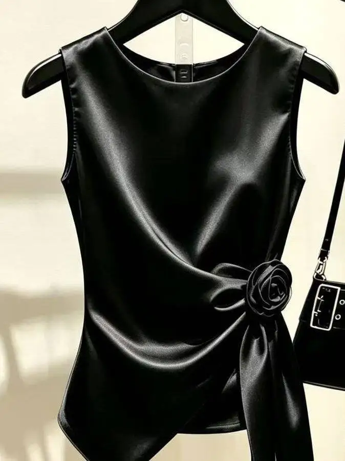 Elegant Black Silk Satin Sleeveless Shirt 3D Gentle Fashionable Summer New Arrival Women's Slim Fit Shirt round Neck Butterfl...
Elegant Black Silk Satin Sleeveless Shirt 3D Gentle Fashionable Summer New Arrival Women's Slim Fit Shirt round Neck Butterfl...