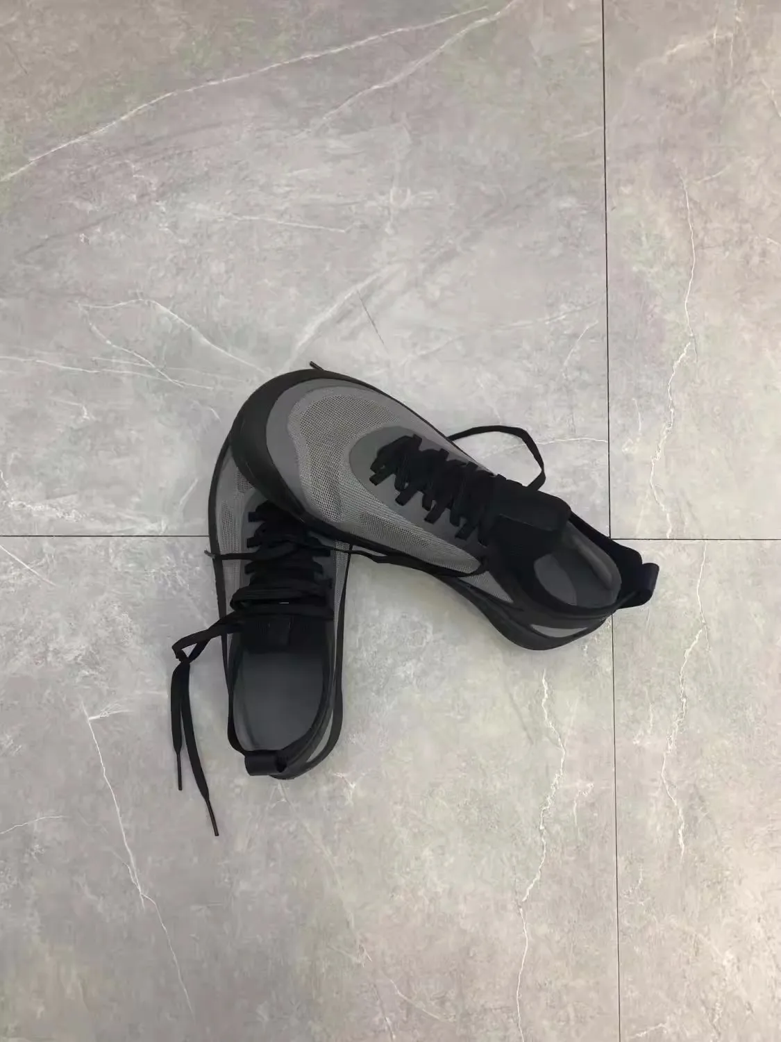 2025 lightweight, durable professional anti-slip high-quality wear-resistant walking shoes Casual shoes Training shoes Very good
2025 lightweight, durable professional anti-slip high-quality wear-resistant walking shoes Casual shoes Training shoes Very good