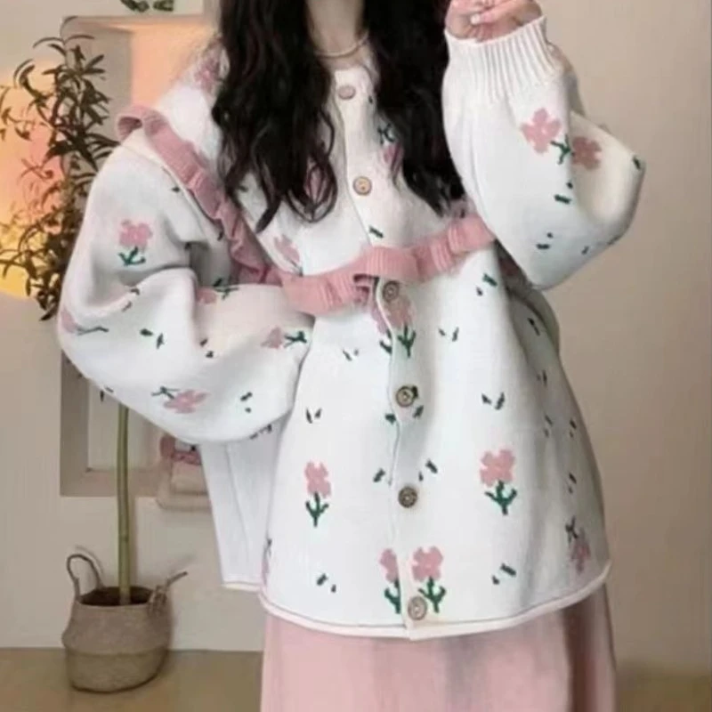 2025 Spring and Autumn Sweet Flowers Design Feel Loose Thickened Knitted Sweater Women's Casual Cardigan Jacket
2025 Spring and Autumn Sweet Flowers Design Feel Loose Thickened Knitted Sweater Women's Casual Cardigan Jacket