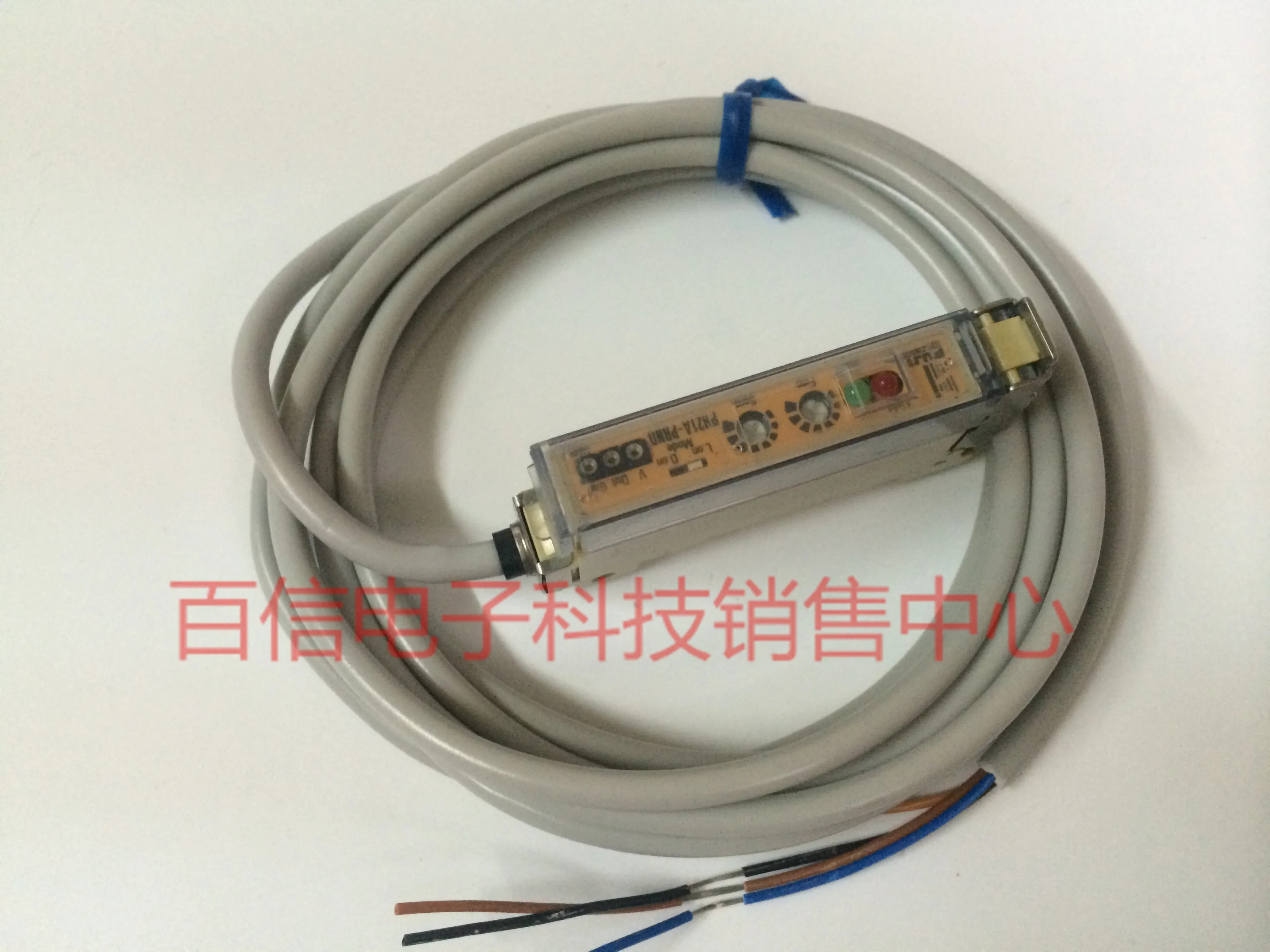 2025 Sales, Japan Fuji sensor sensitivity adjustment fiber amplifier PH21A-PRND 
2025 Sales, Japan Fuji sensor sensitivity adjustment fiber amplifier PH21A-PRND