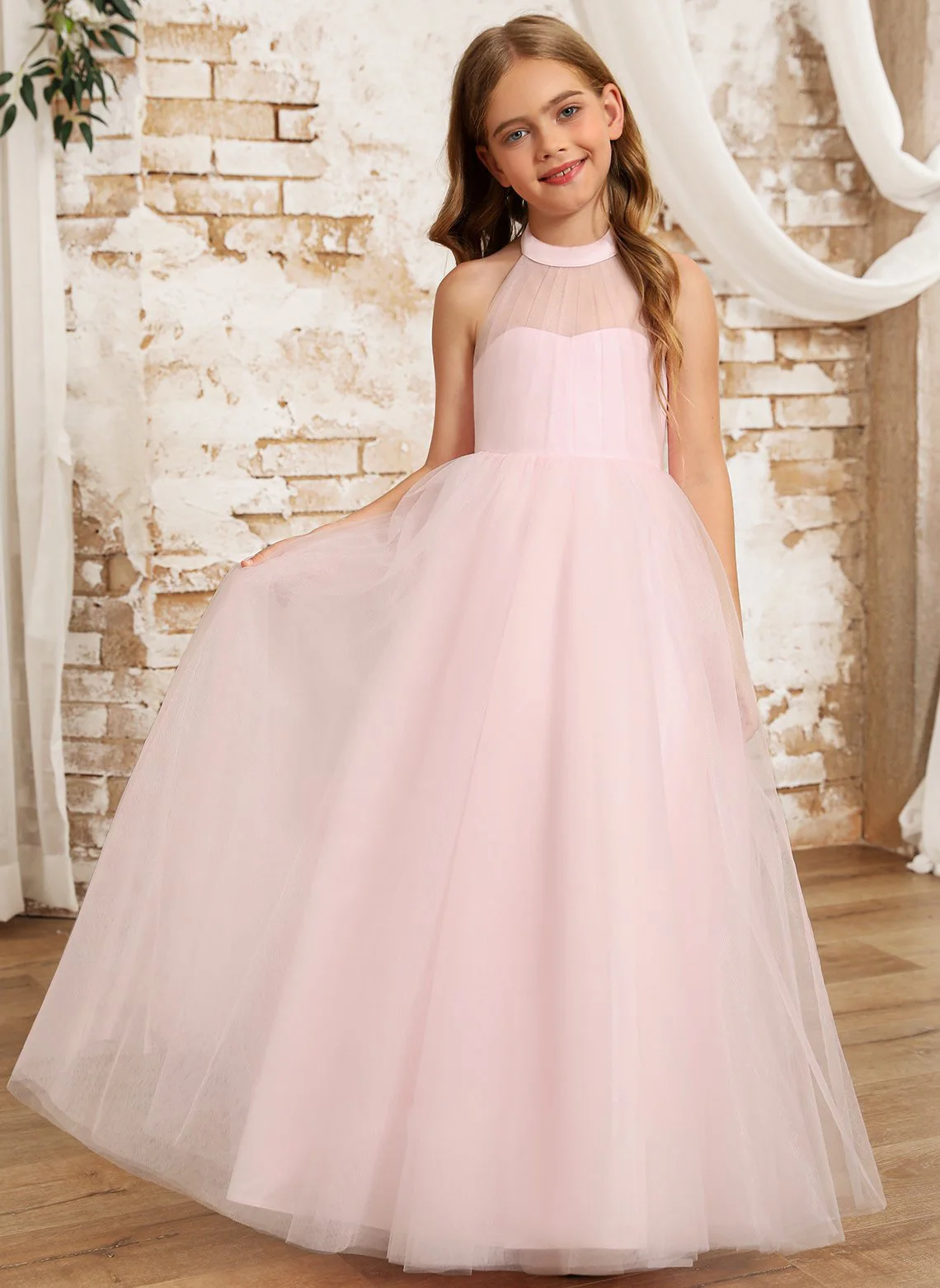 A-line Halter Floor-Length Tulle Flower Girl Dress Girls birthday evening dress with open back
A-line Halter Floor-Length Tulle Flower Girl Dress Girls birthday evening dress with open back