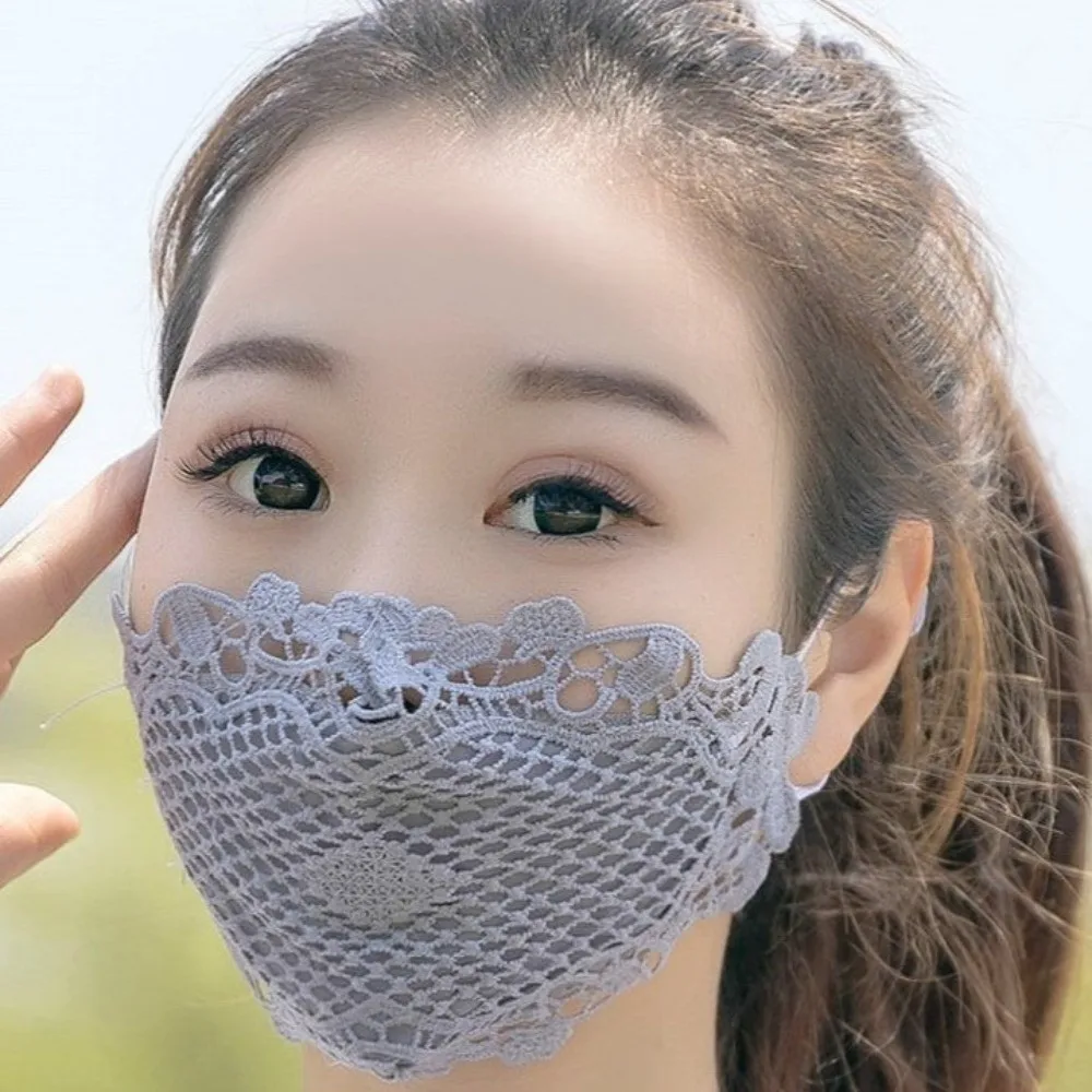 Stylish Lace Face Mask Reusable Breathable Sunscreen Mask Solid Color Decorative Mask Halloween Cosplay Props
Stylish Lace Face Mask Reusable Breathable Sunscreen Mask Solid Color Decorative Mask Halloween Cosplay Props