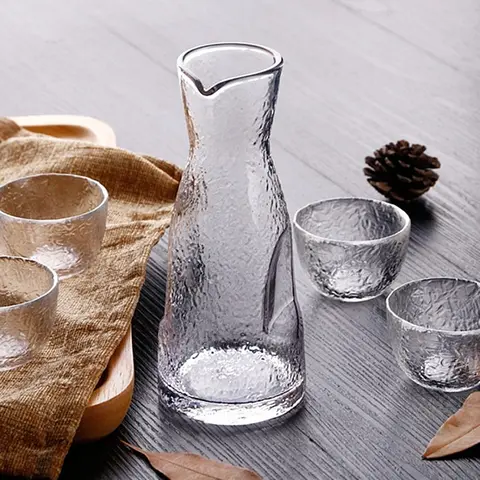 Creative Personalized Japanese Hammered Pattern Glass Sake And White Wine Set Servers Warm Wine Pot Cups Handmade Diningware